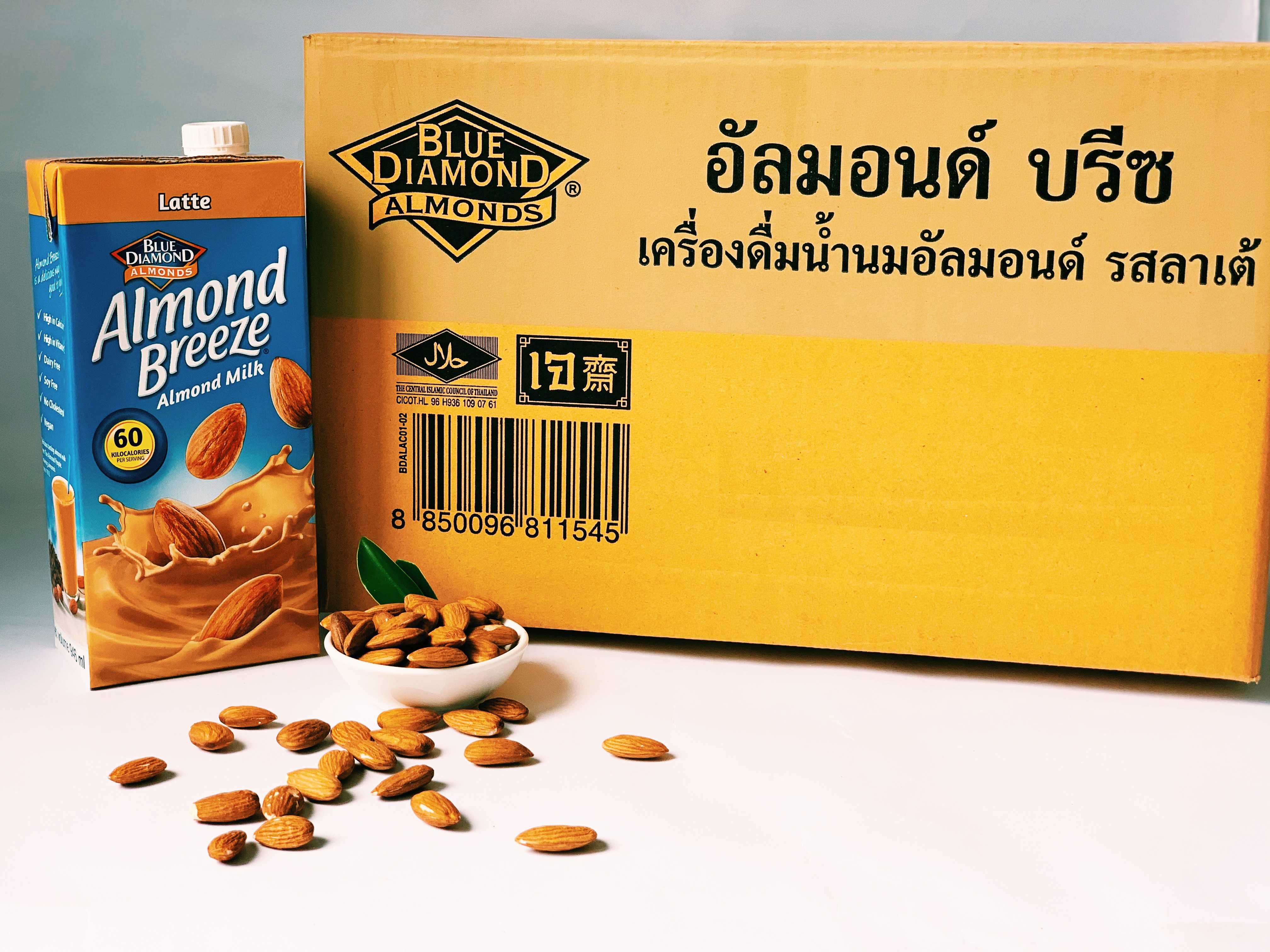 [MUST TRY - Thùng 12 Hộp x 946ml ] Sữa Hạt Hạnh Nhân ALMOND BREEZE vị Latte