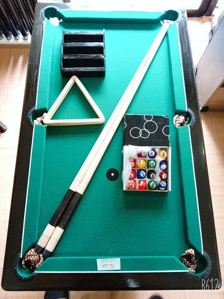 20x34 mini billiard with complete accesories / mini billiards for kids