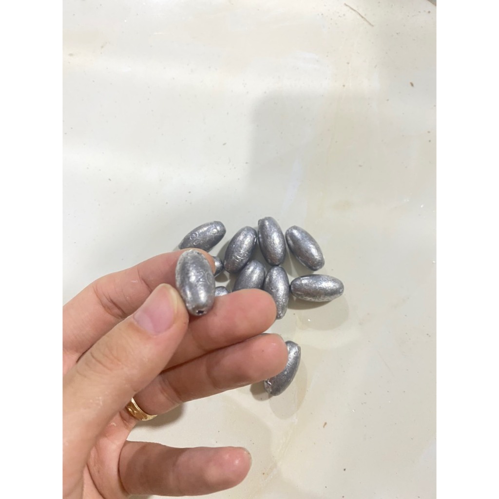 Chì xuyên tâm tròn và nhọn câu cá