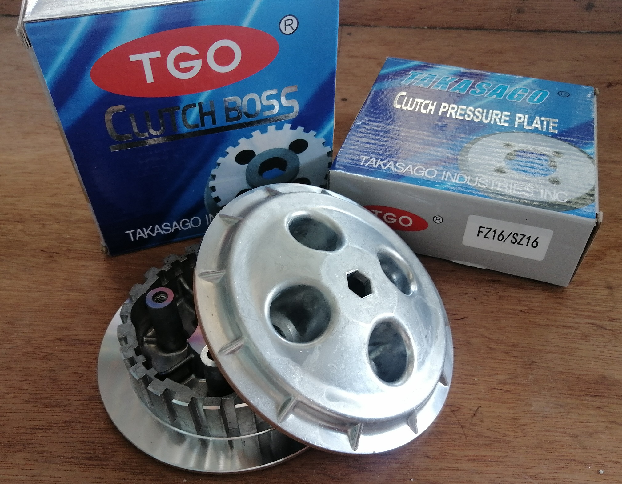 CLUTCH PRESSURE PLATE & CLUTCH BOSS / CLUTCH HUB SET YAMAHA FZ16