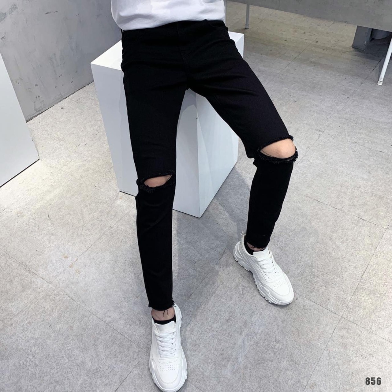 Quần jeans nam dài màu đen rách gối đơn giản mẫu bán chạy năm nay thời trang chuẩn hàng shop chất vải cao cấp