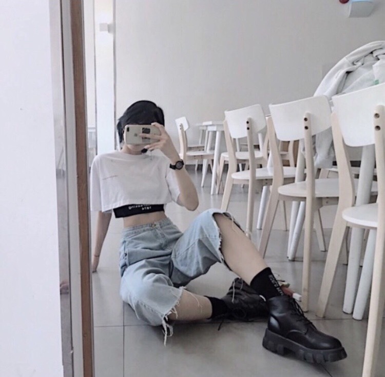 Áo croptop nữ siêu cá tính