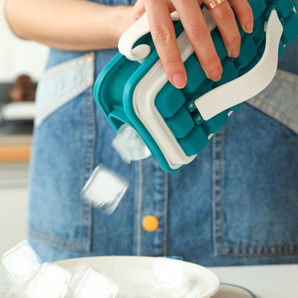 2 in 1 Portable Kettle Silicone Ice Cube Bag Mold Foldable Ice Ball Maker Tray