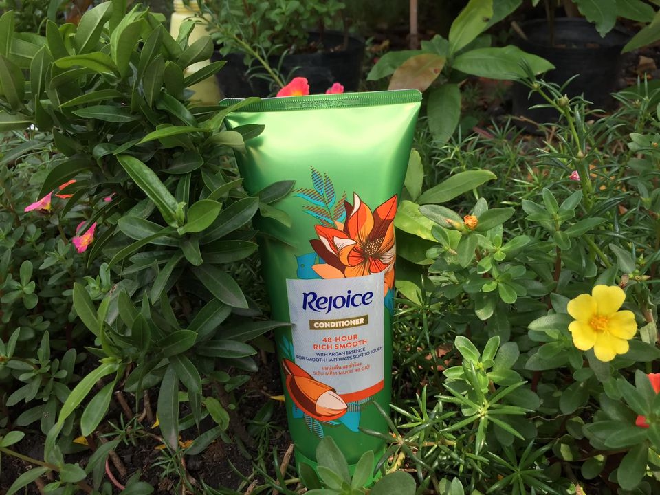 Dầu xả Rejoice Thái Lan siêu mượt tóc 320ml