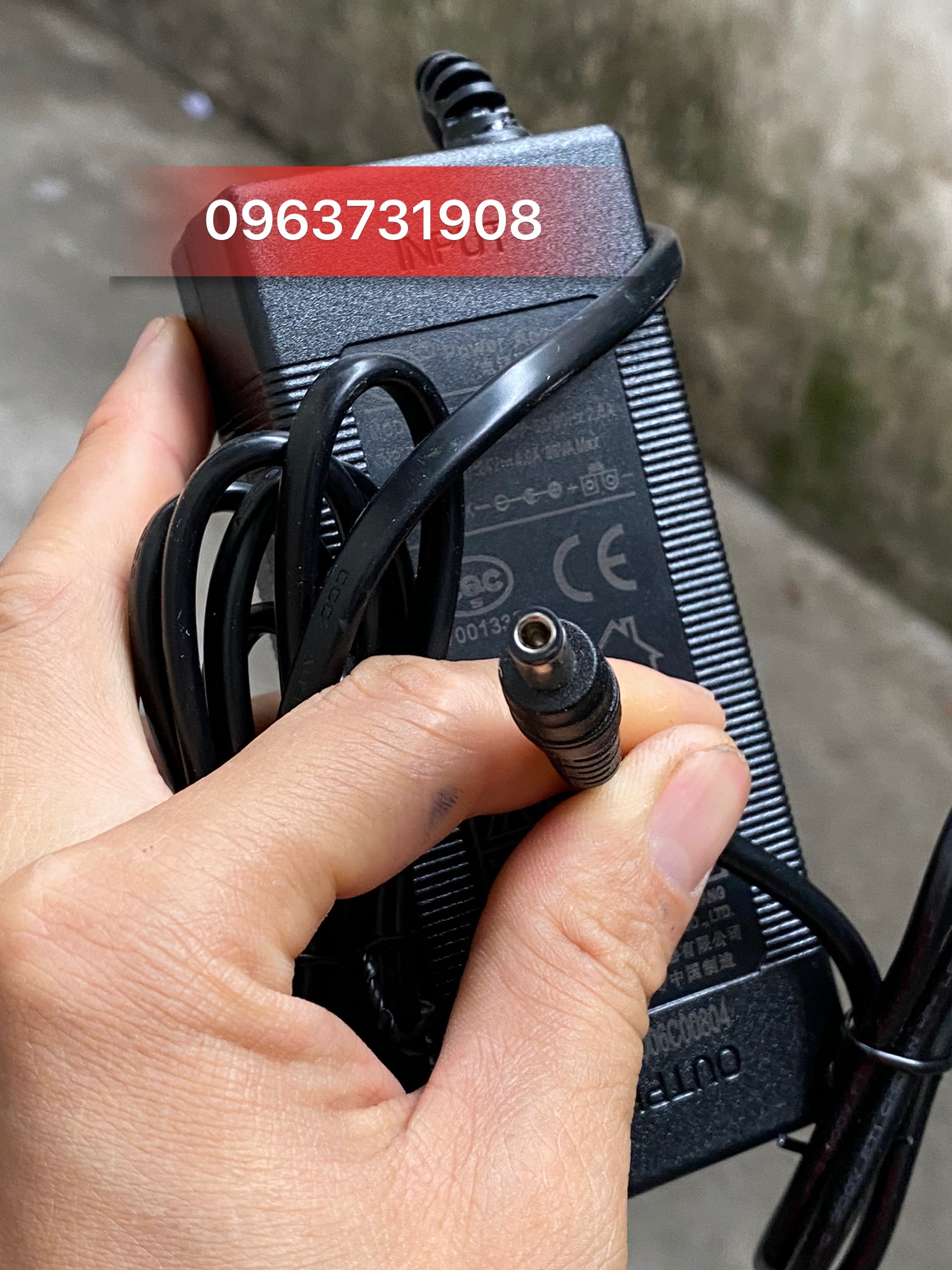 Dây nguồn 24V 4A bảo hành 12 tháng