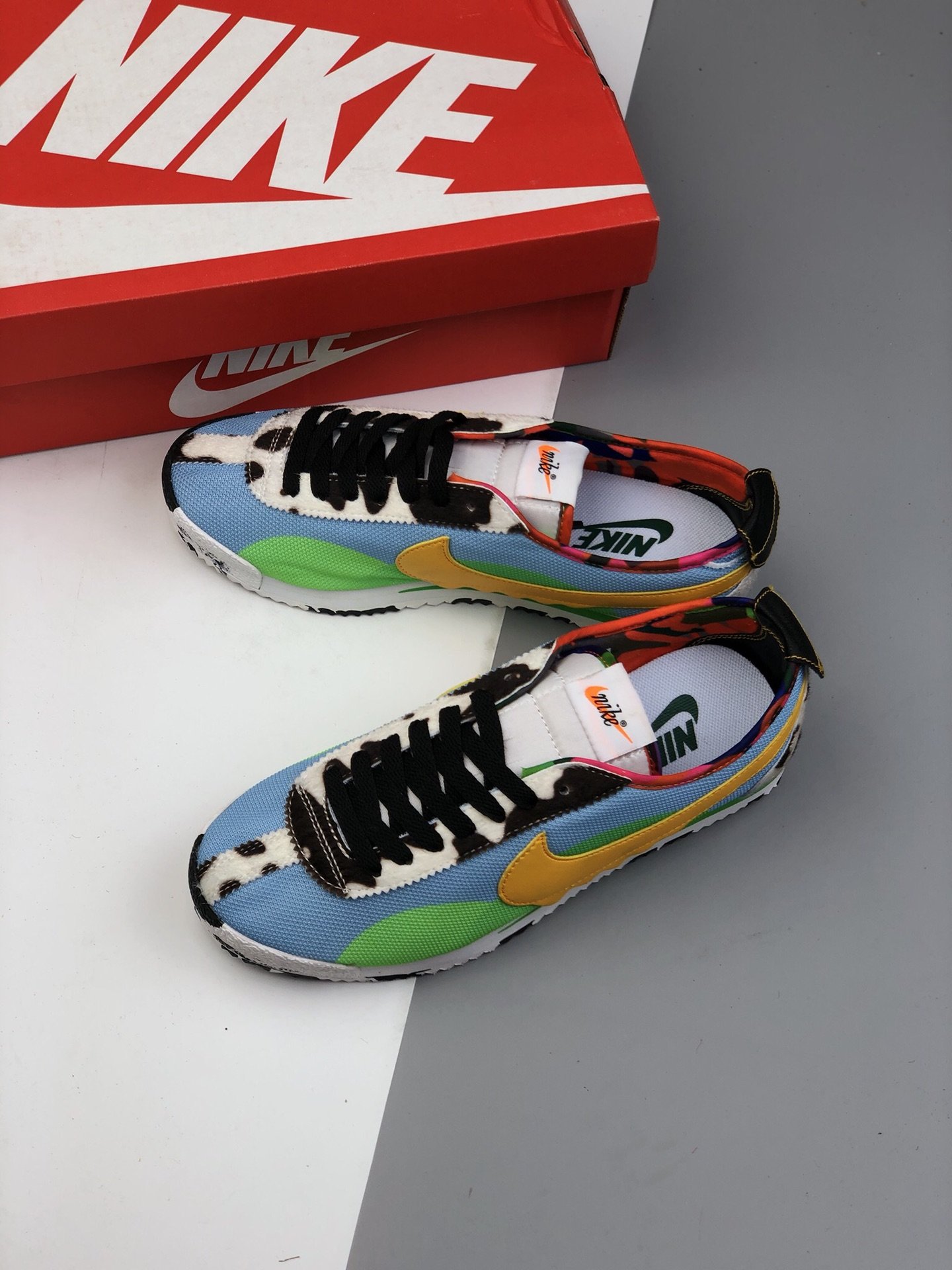 kendrick lamar cortez on feet