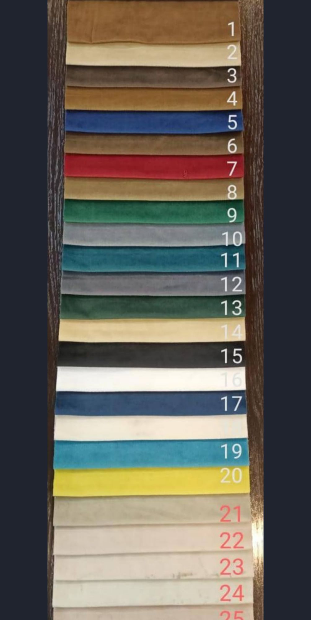 customizedCenter table,round table,tufted table,full cussion table,modren table,imported table. 