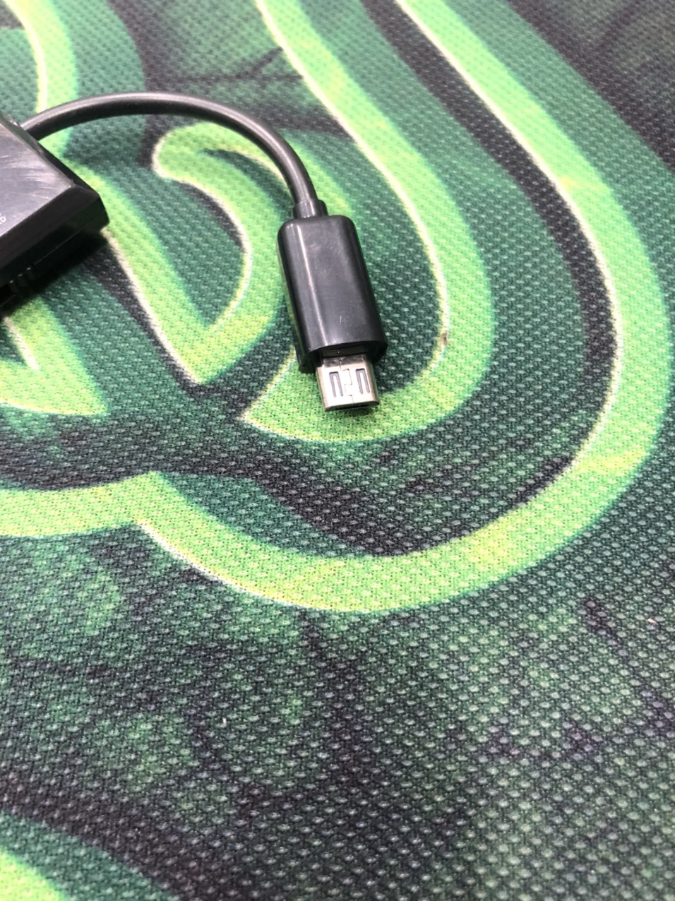 Dây chuyển OTG của micro usb chia 3 cổng vào