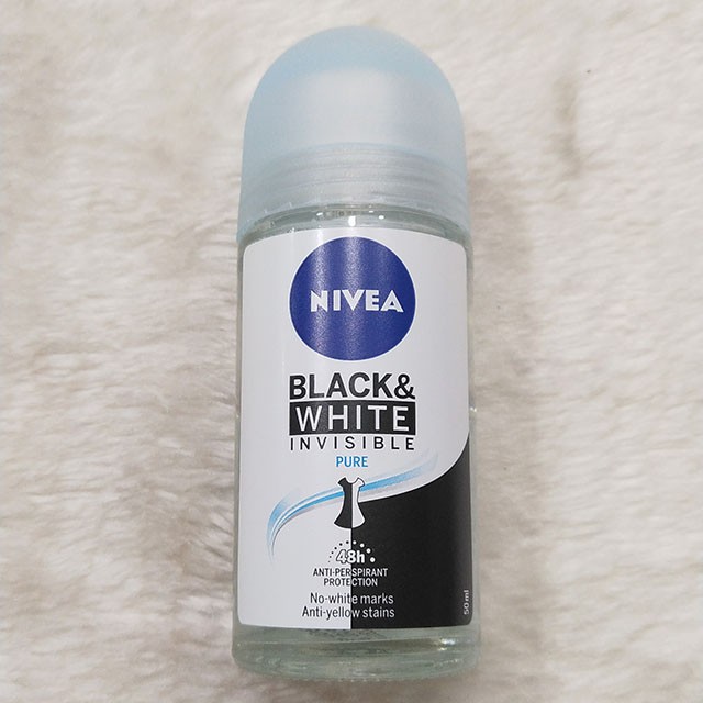 [HCM]Lăn khử mùi Nivea Invisible For Black & White 50ml - NỮ