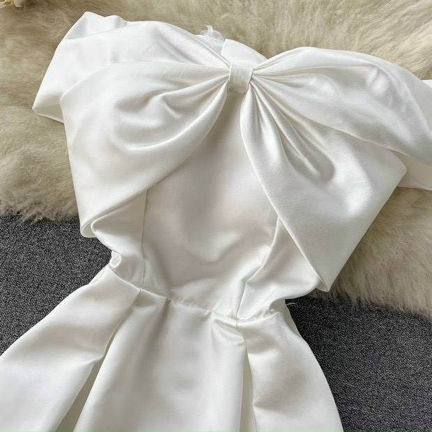 Đầm Dạ Hội Nơ Ngực