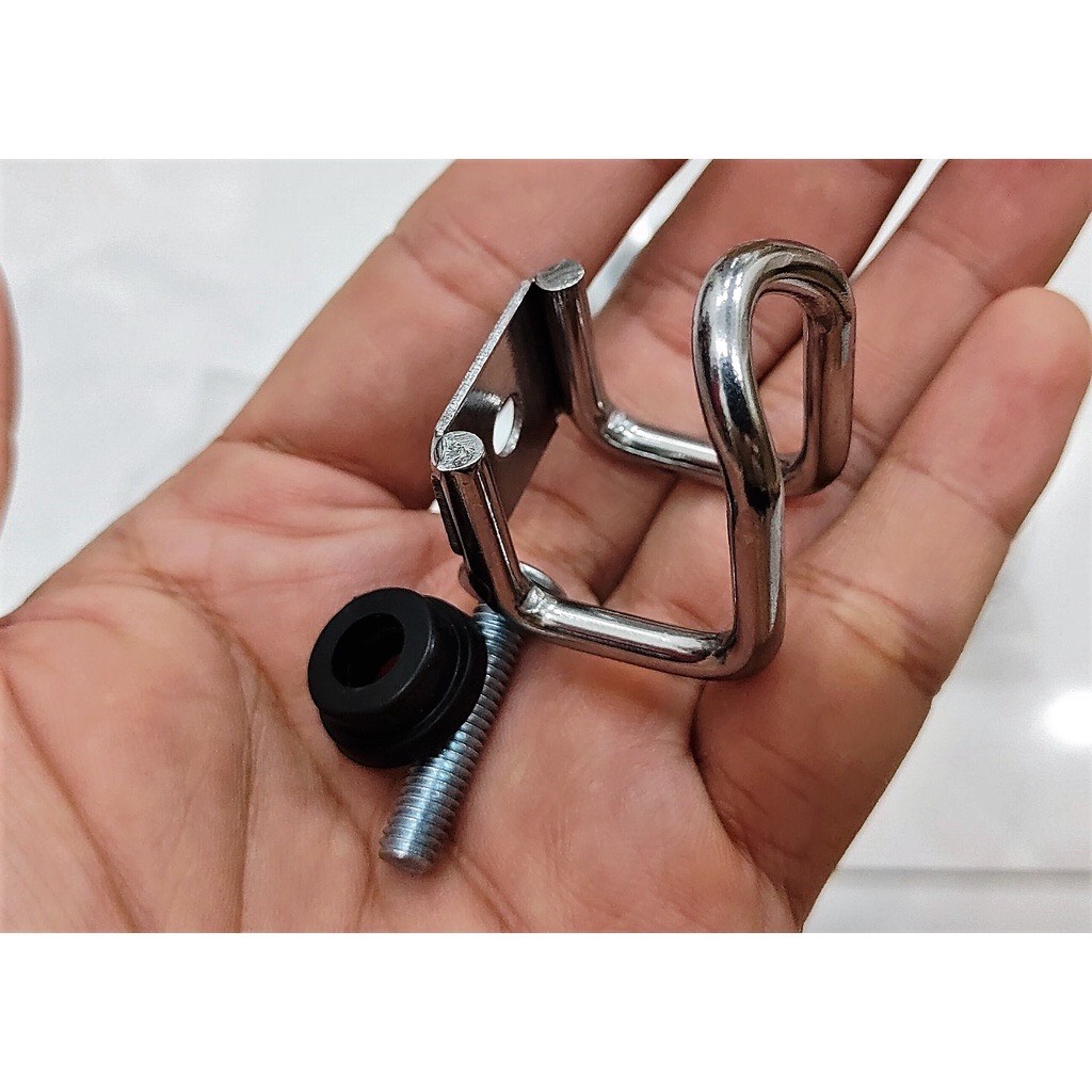 Móc treo đồ inox chữ U dành cho xe máy