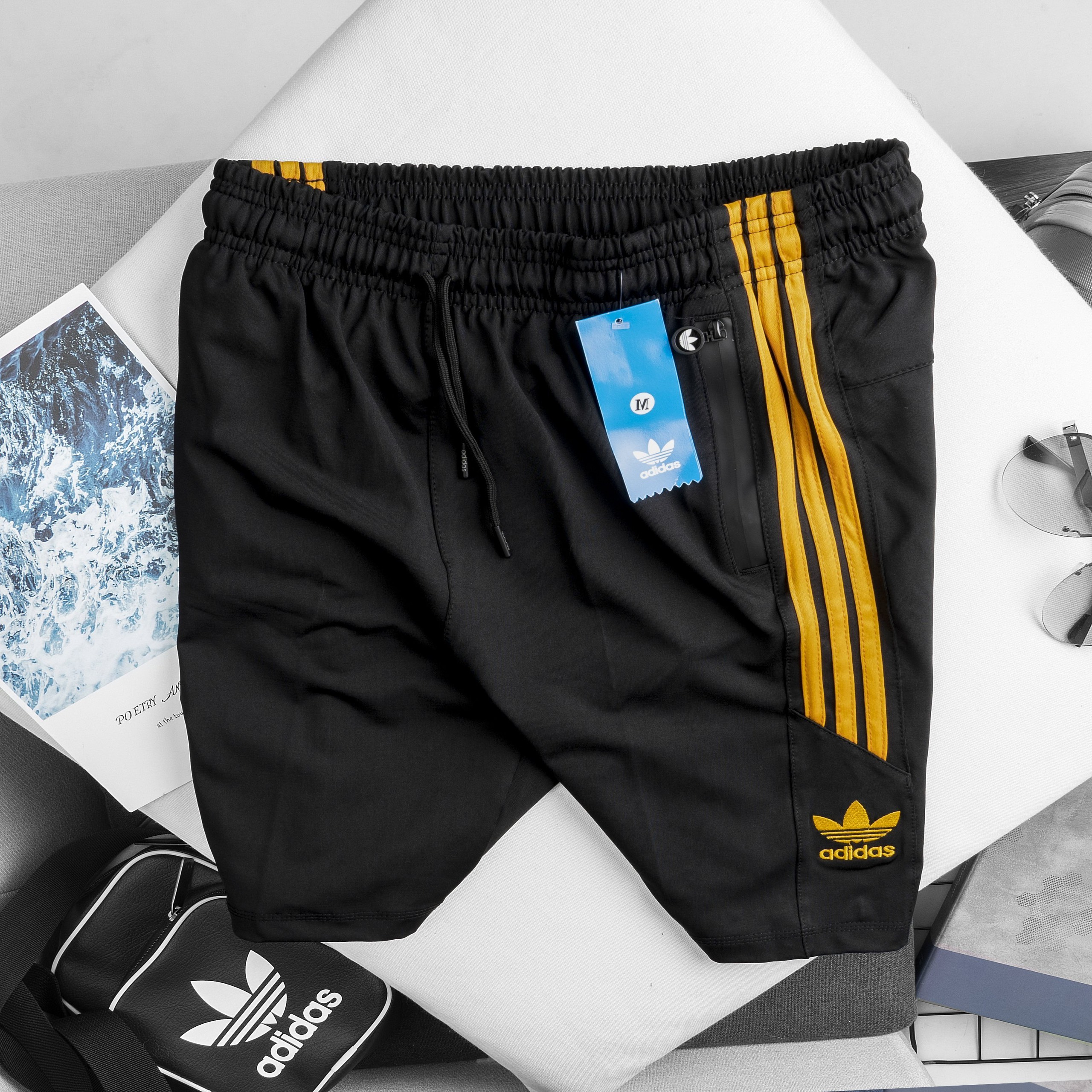 Quần Short Adidas Logo Thêu Có Big Size