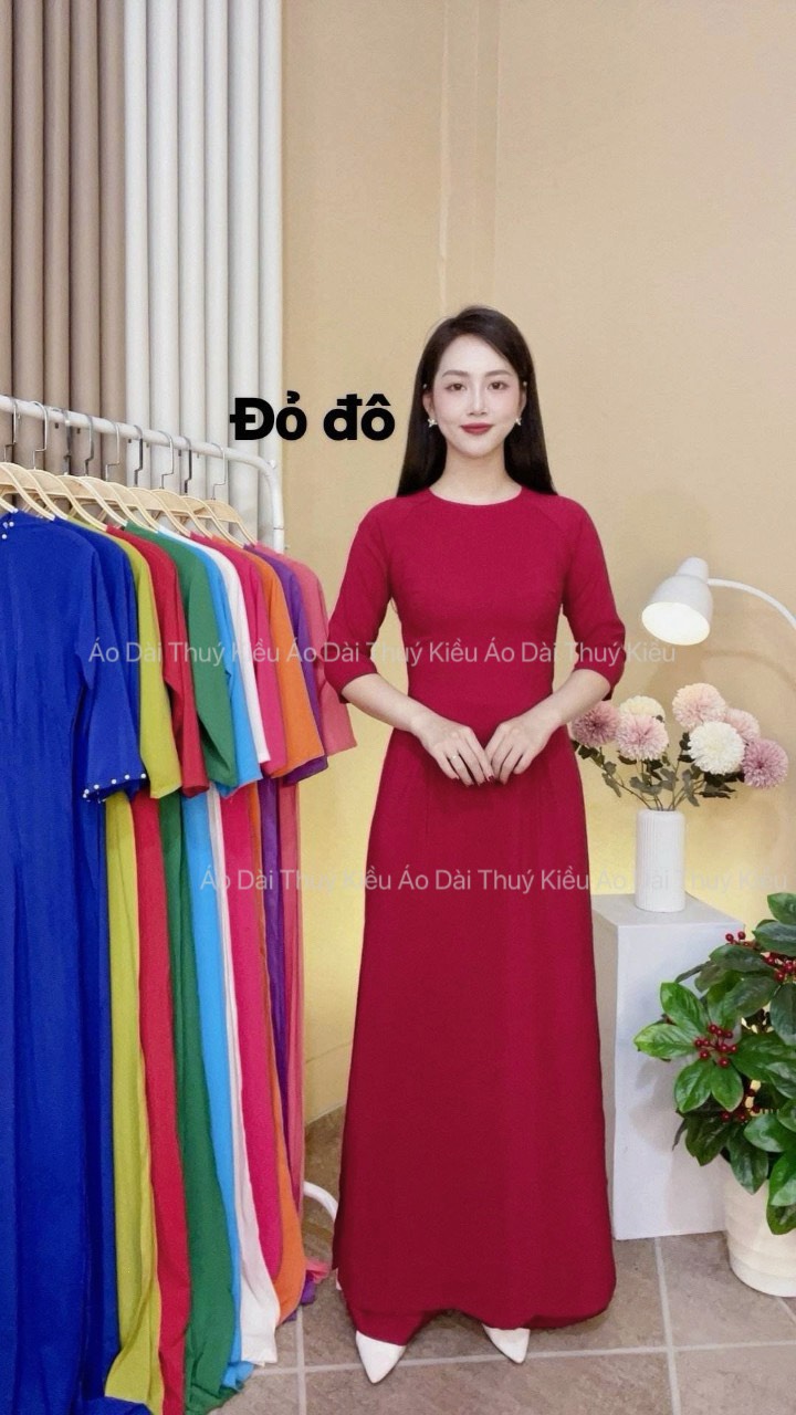 AK40 Áo dài Truyền thống Trơn màu đỏ đô vải Lụa Nhật hàng may sẵn ảnh thật tự chụp