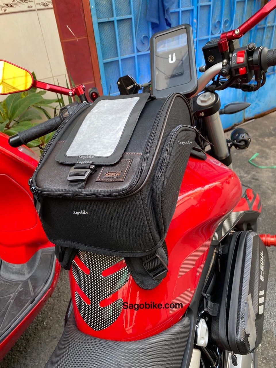 [HCM]Túi hít bình xăng Givi mẫu CRM103