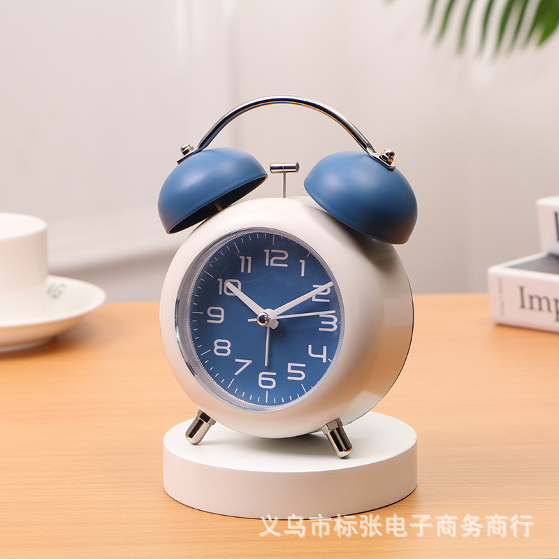 Đồng hồ kim loại báo thức, phát sáng để bàn