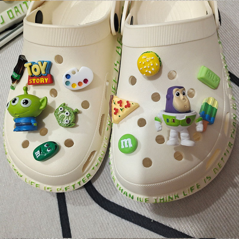 【Flash Sale】20Pcs Crocs Random Style PVC Cute Cartoon Shoes Charm for