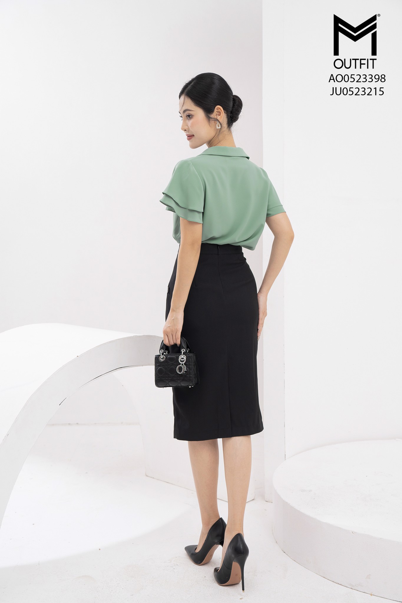 Áo sơ mi dáng croptop chun eo- Mmoutfit