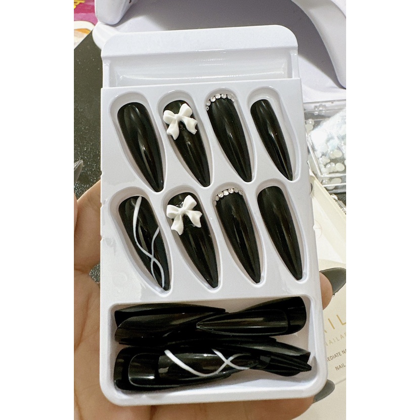 Bộ 24 móng nails thiết kế mã 240