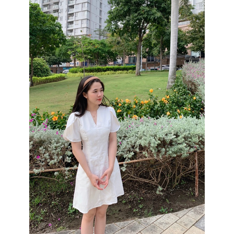 Đầm đột chỉ có túi