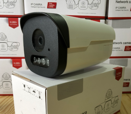 Camera thân ngoài trời ip poe 4.0mp chuẩn chip seetong có màu ban đêm, có thu âm
