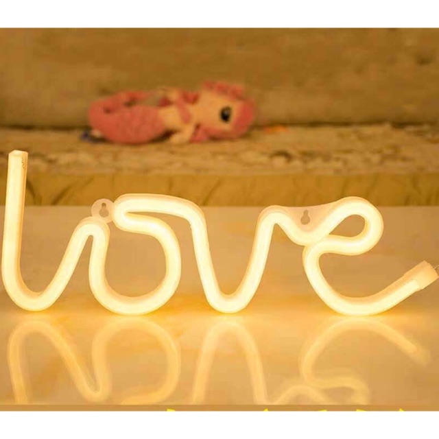 Chữ Love đèn led trang trí sinh nhật dùng pin