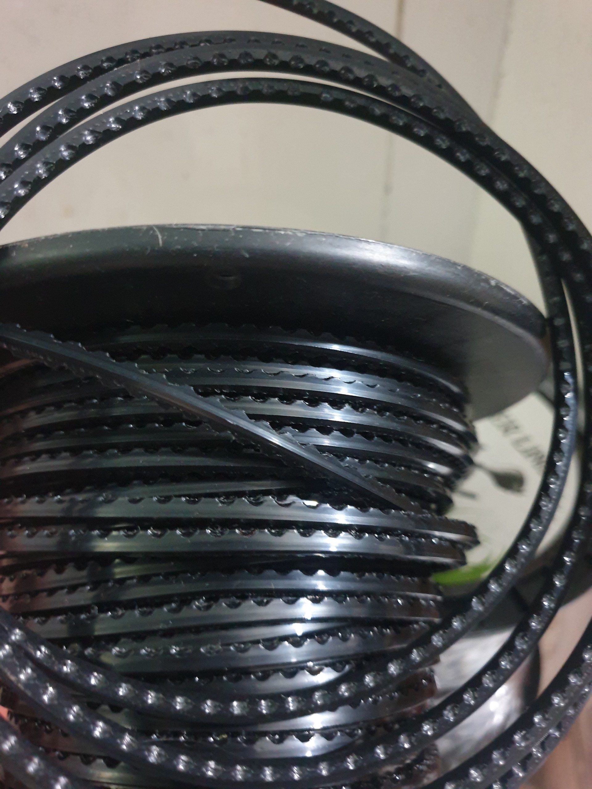 [HCM]( 3,5mm) Dây cước gai máy cắt cỏ/ dây cước máy phát cỏ. 10M ĐEN