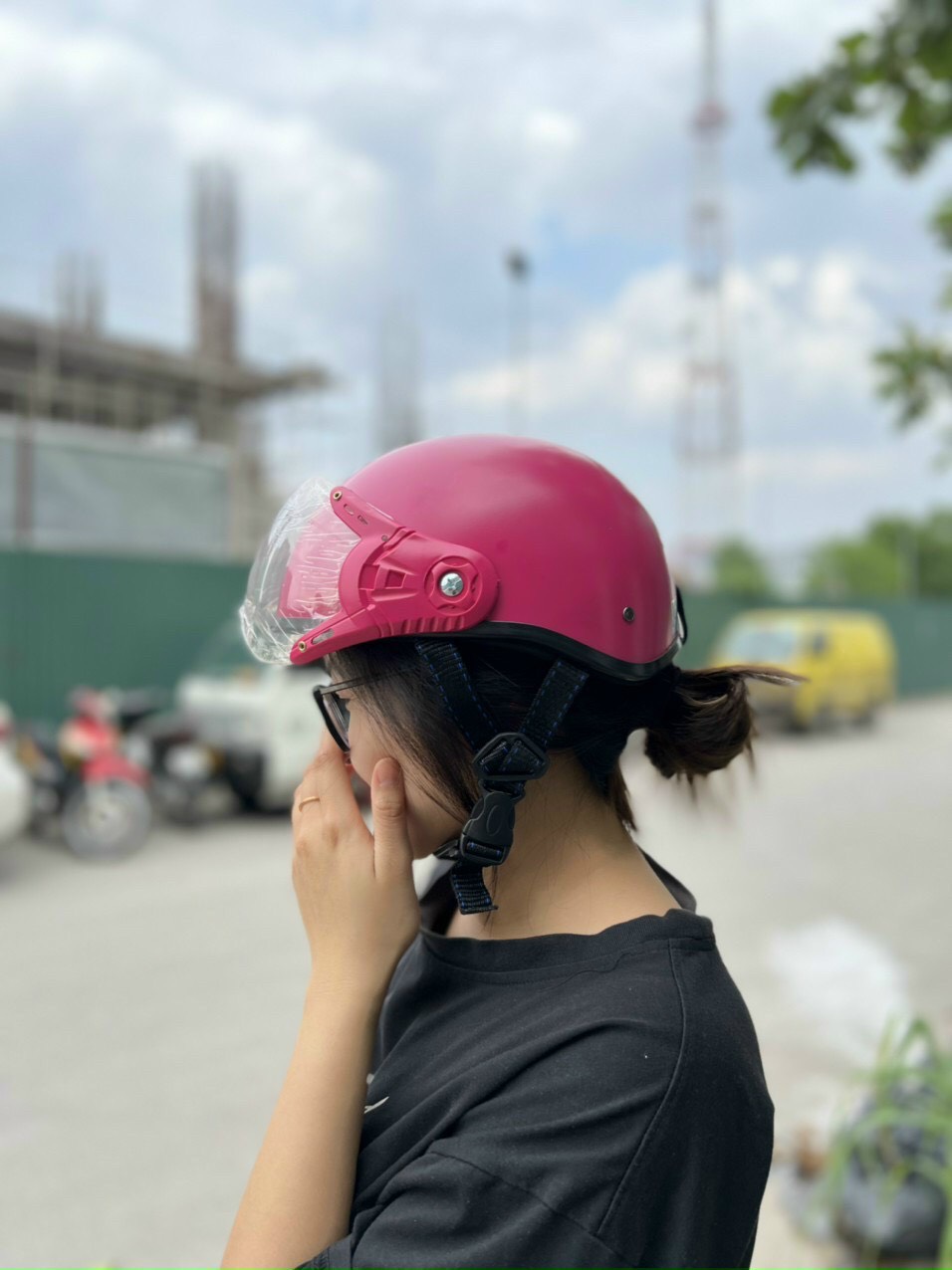 Mũ bảo hiểm Honda có kính chắn gió