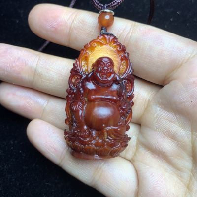 Ambergris double-sided Guanyin Buddha pendant is 45 in length, 26.8 in width and 22 in thickness