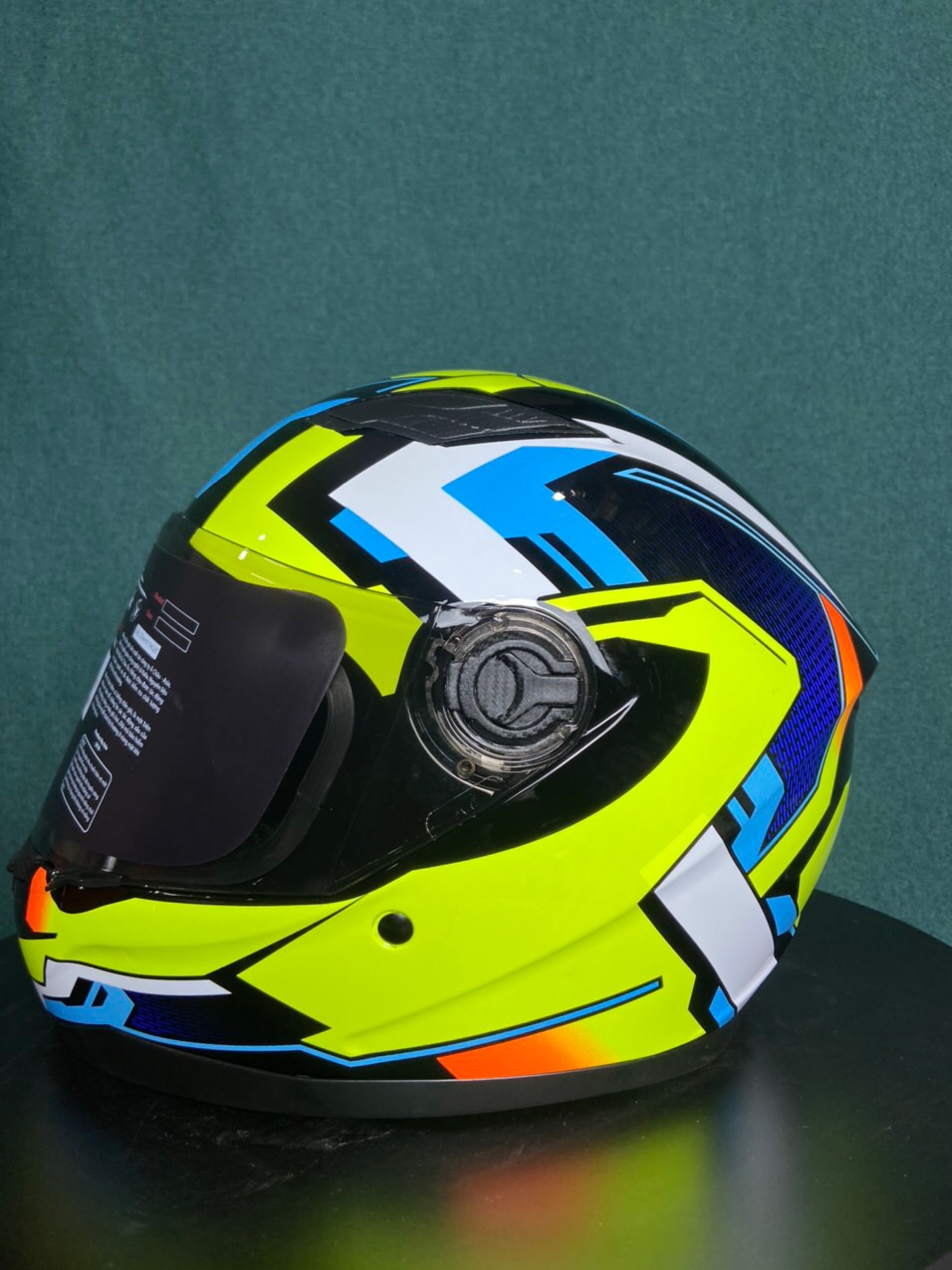 Mũ bảo hiểm fullface MT136 ASIA