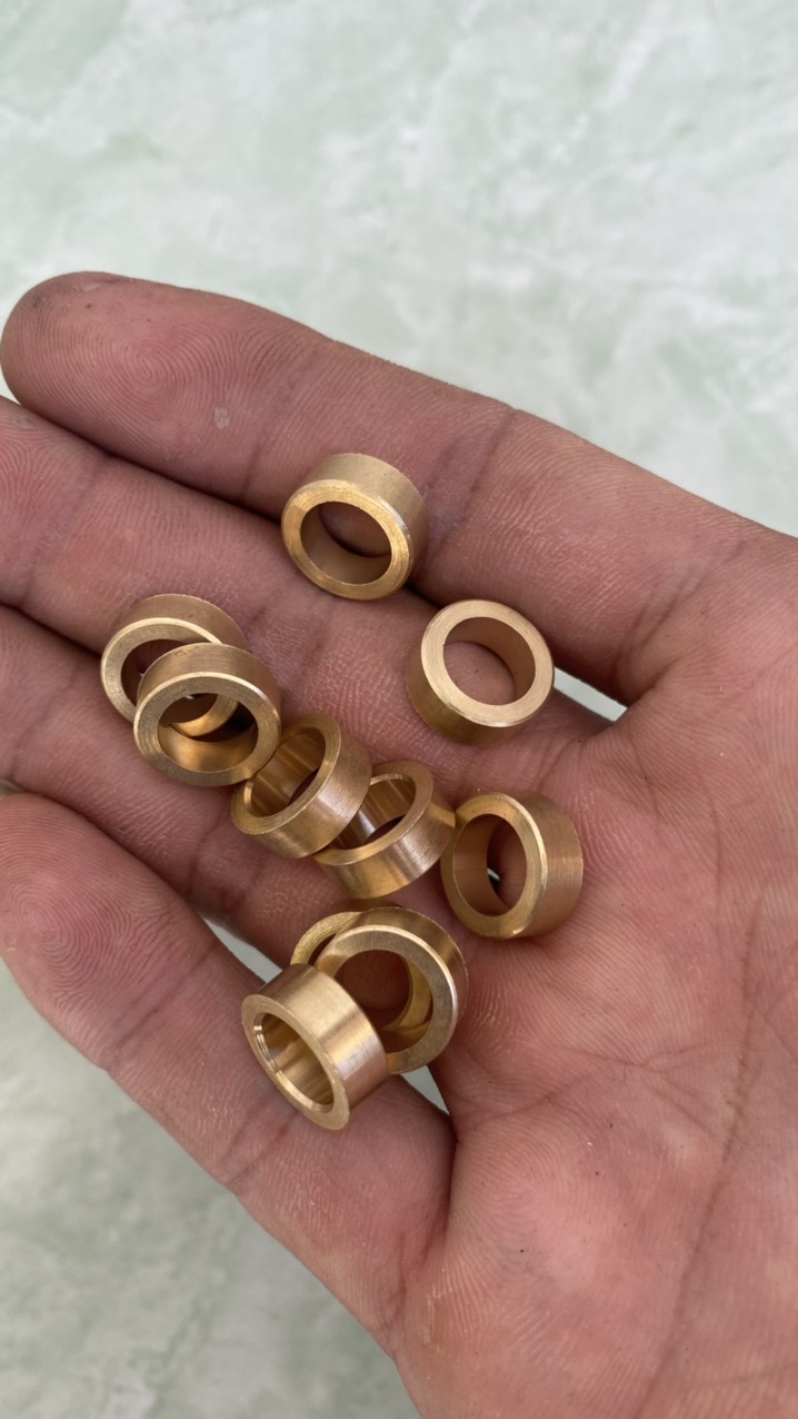 10 bạc cốc đề xe máy