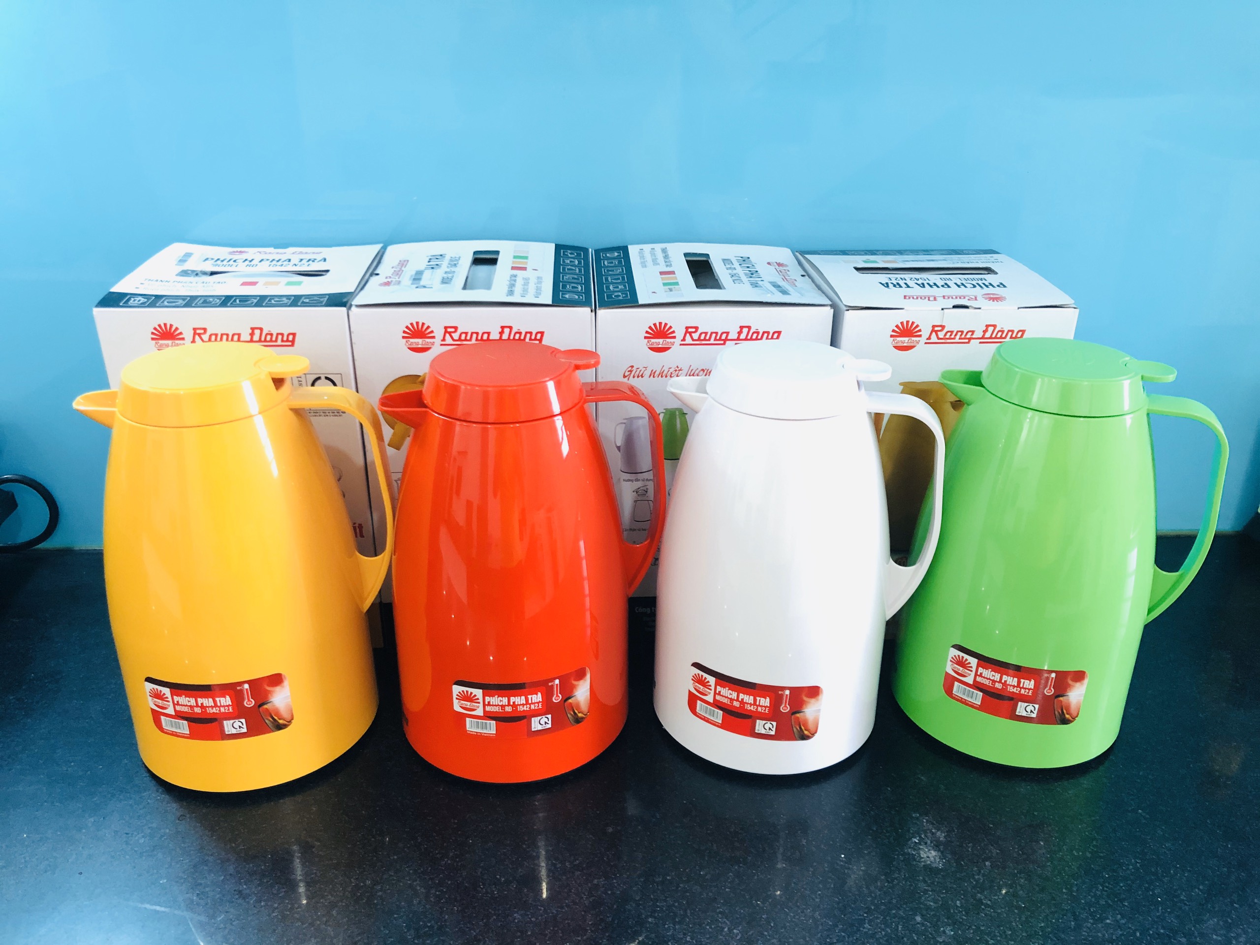 Phích pha trà giữ nhiệt Rạng Đông RD-1542 N2.E (1.5 lít)