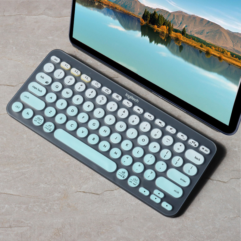 Suitable for Logitech Logitech Bluetooth keyboard membrane K380 notebook tablet IPAD computer dustproof silicone cover pad. 
