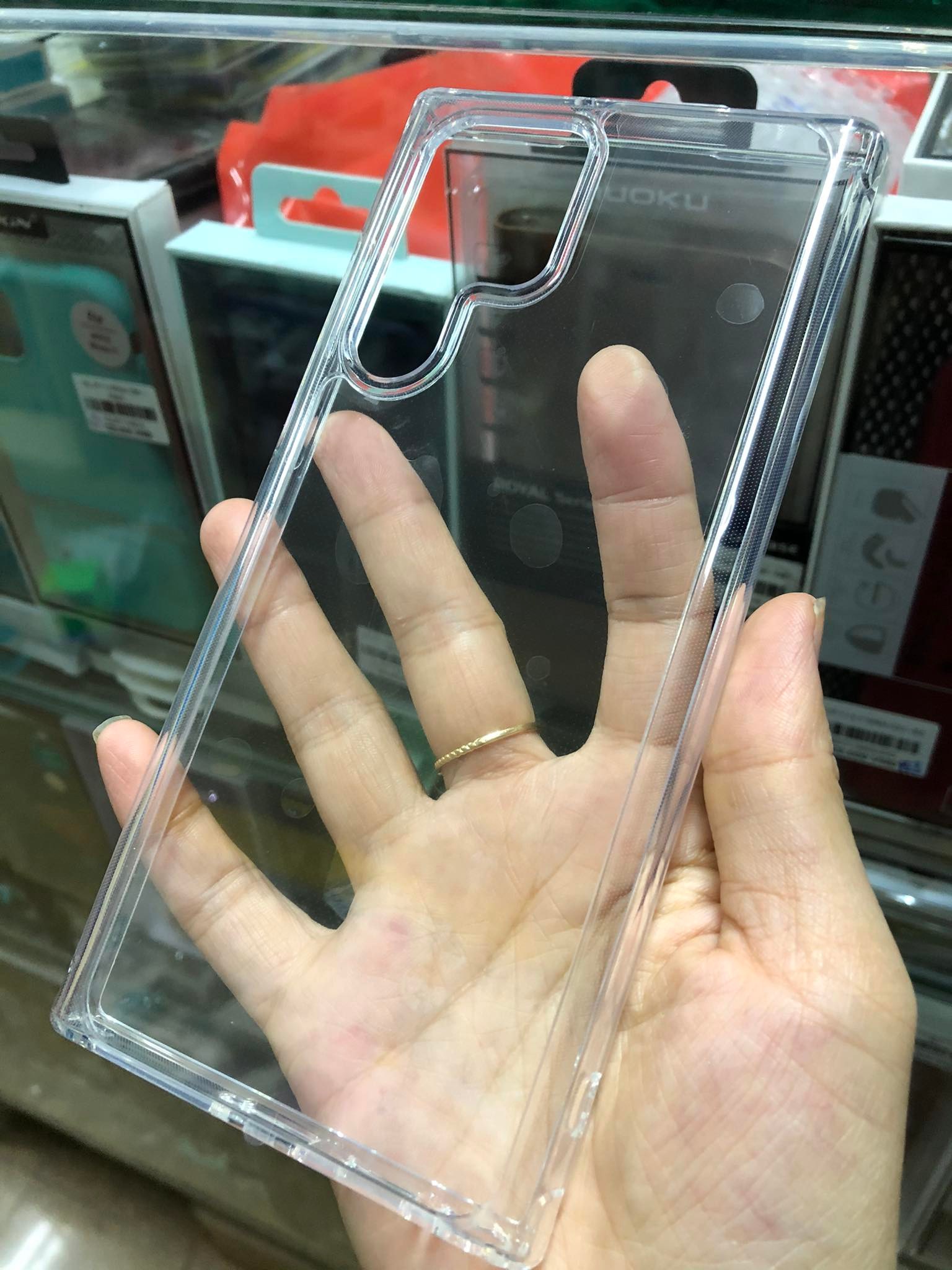 Ốp Lưng Samsung Galaxy S22 Ultra Chống Sốc Trong Suốt Hiệu Likgus