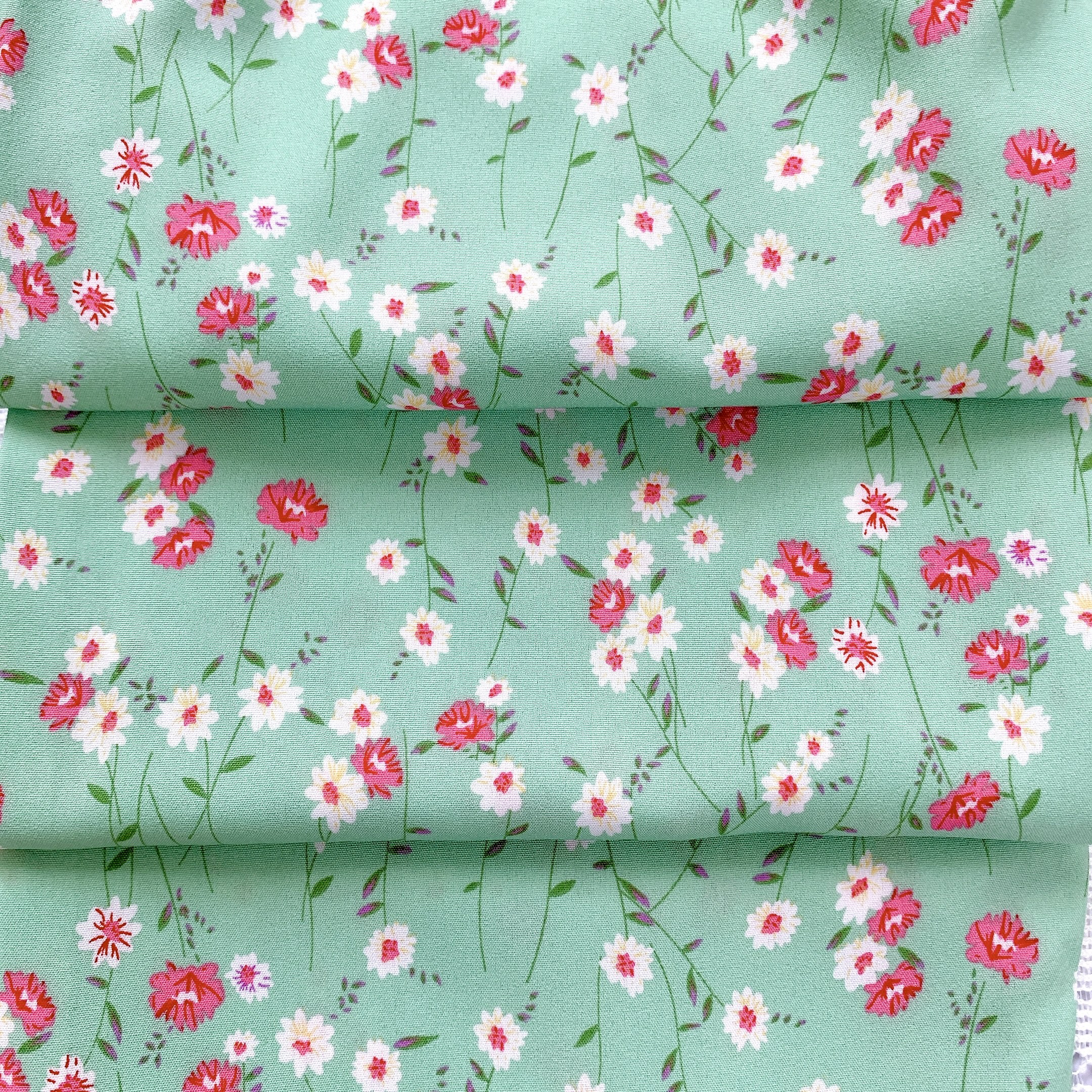 Pijama Tay ngắn quần dài - Daisy Mint [COMBO 3 BỘ 499K, 5 BỘ 779k ]