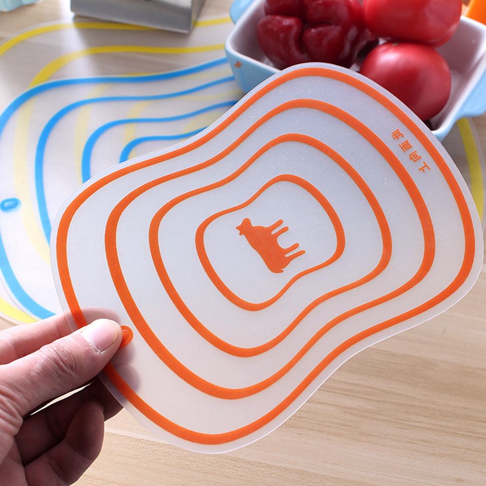 Anti%20Bacteria%20Plastic%20Hangable%20Non-slip%20Kitchen%20Accessories%20Vegetable%20Meat%20Chopping%20Board%20Kitchen%20Tools%20Cutting%20Board%20Cutting%20Plate%20-%20Image%202