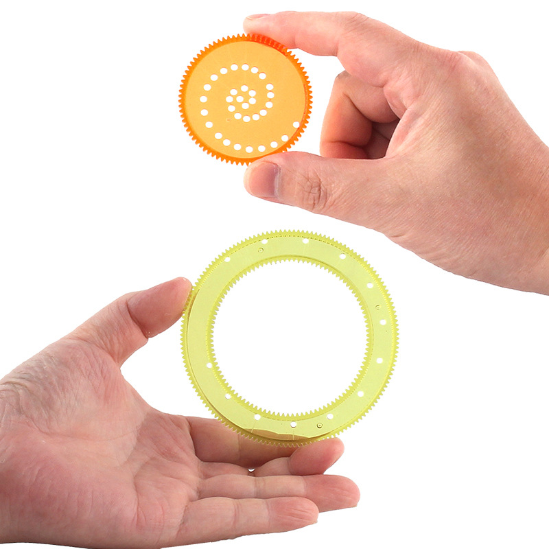 Bulk transparent Spirograph painting accessories set student creative drawing art drawing template ruler stationery set. 