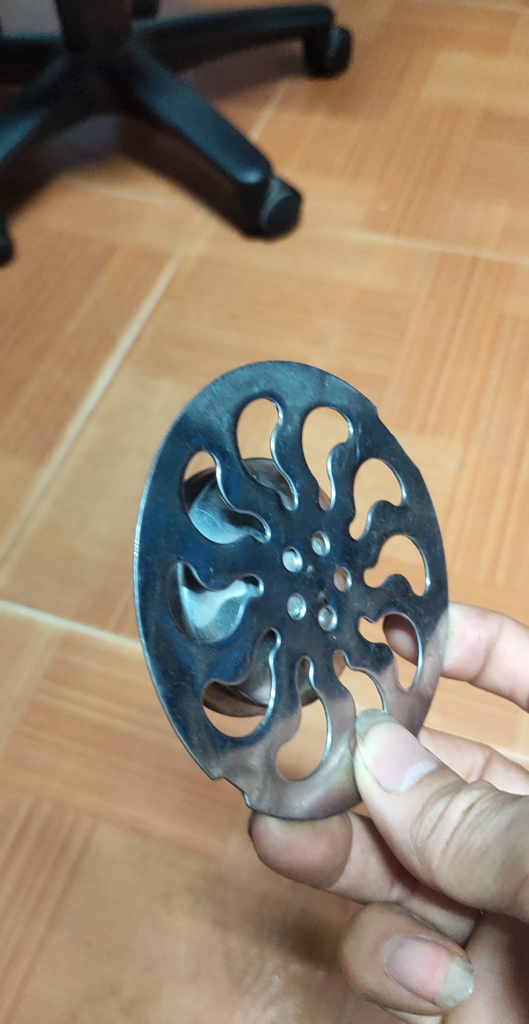 Nắp ga, nắp cống thoát sàn các cỡ phi 60, 76, 90, 110mm