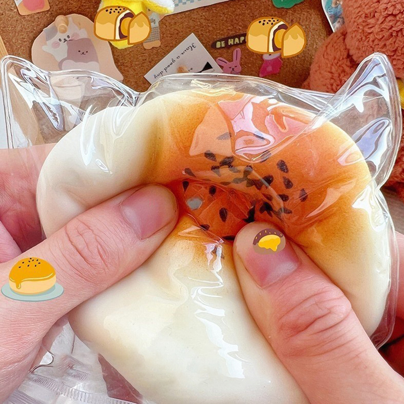 Fluid%20Ball%20Squishy%20Toy%20Simulation%20Food%20Yolk%20Pastry%20Slow%20Rising%20Squeeze%20Toy%20BAWEI%20-%20Image%204