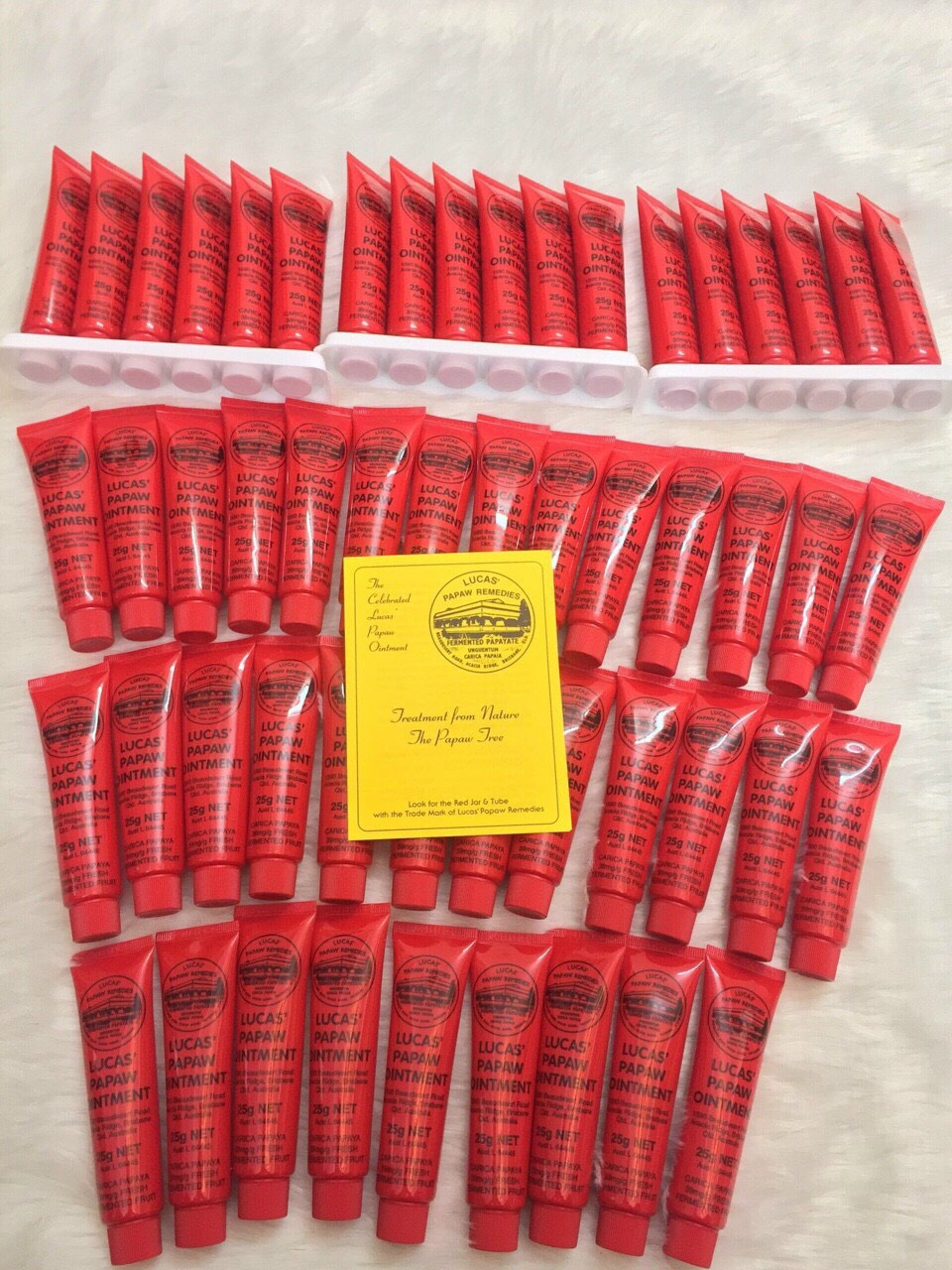 Kem đu đủ Lucas’ Papaw Ointment 25g ( Hàng chuẩn Úc)