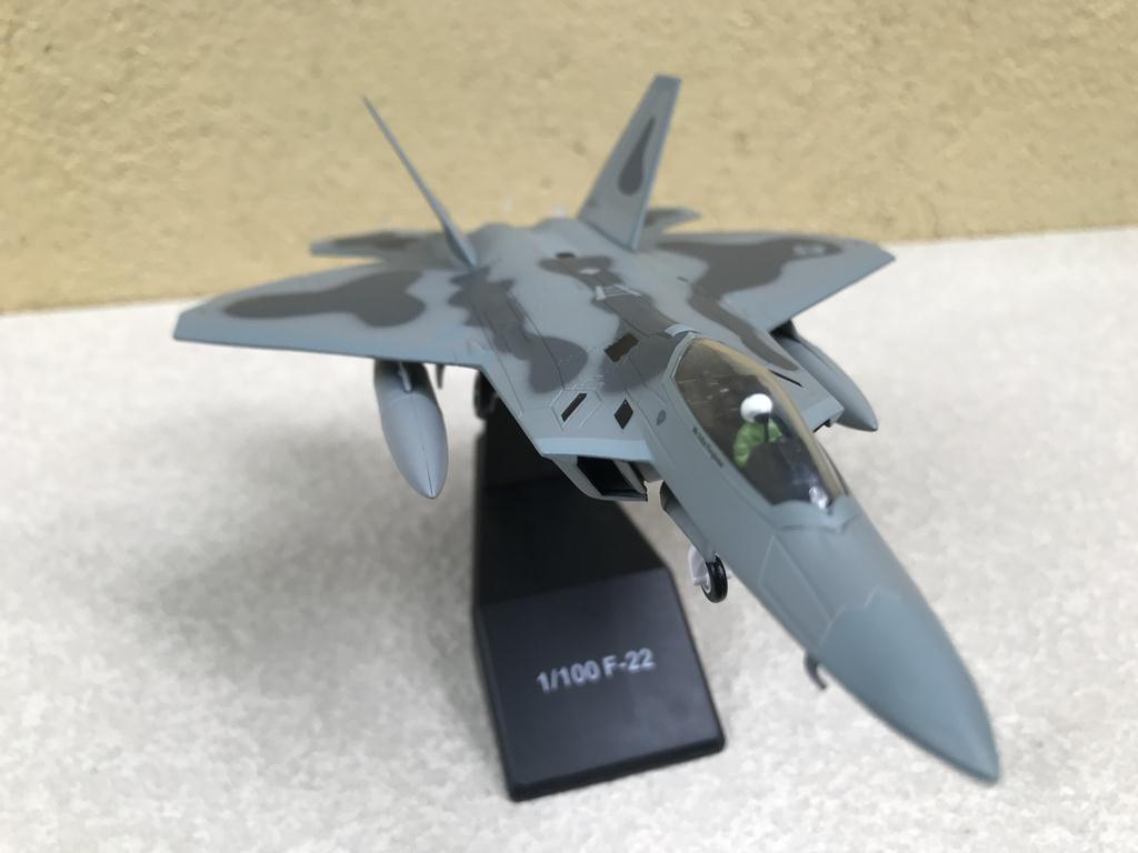 [HCM]Mô hình Máy bay Lockheed Martin F22 Raptor  1:100