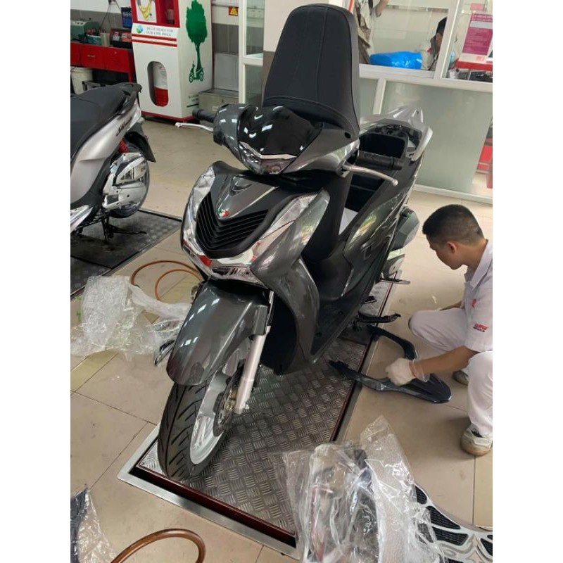 Mặt nạ sh 2020 / 2021 / 2022 / 2023 giả sh ý dành cho xe sh việt - phụ kiện, ốp xe máy sh tặng tem chữ sh