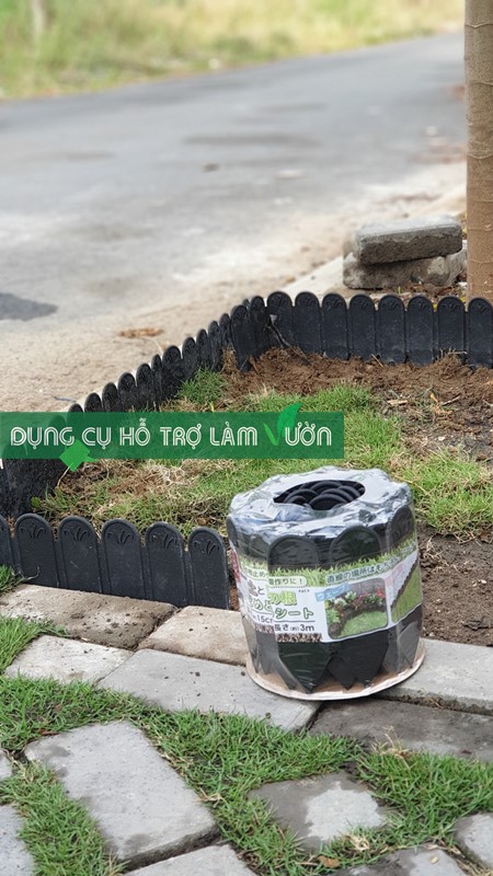 Hàng rào nhựa của Nhật cao 15cm dài 3 met dùng phân luống vườn thumbnail