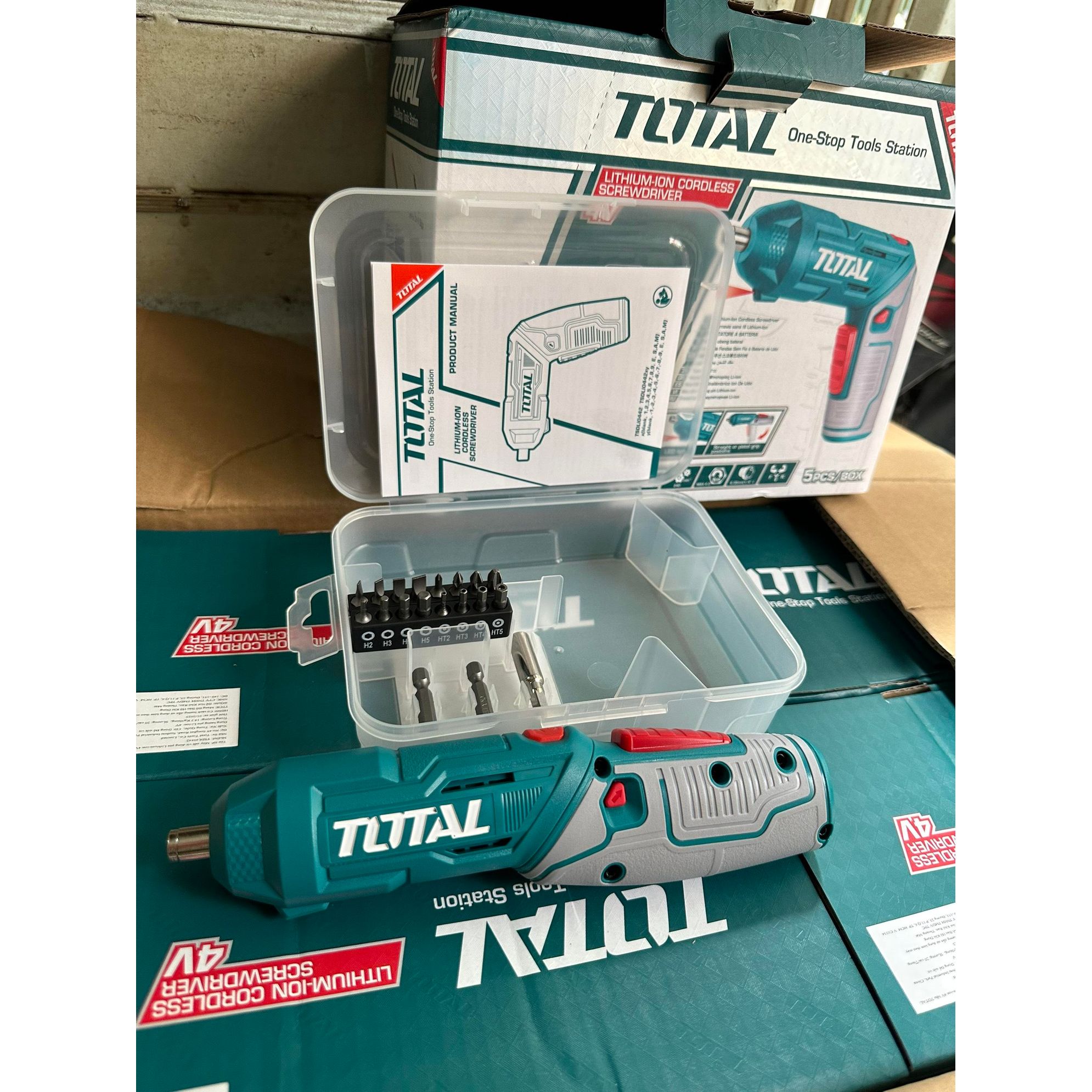 TOTAL Máy siết vít dùng pin 4V TSDLI0442