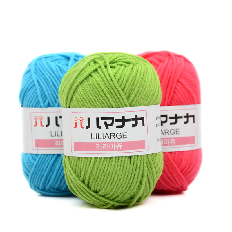 DIY%20Baby%20Milk%20Sweet%20Soft%20Cotton%20Knitting%20Wool%20Yarn%20Thick%20Fiber%20Velvet%20Yarn%20Hand%20Knitting%20Wool%20Crochet%20Yarn%20for%20DIY%20Sweater%20-%20Image%202