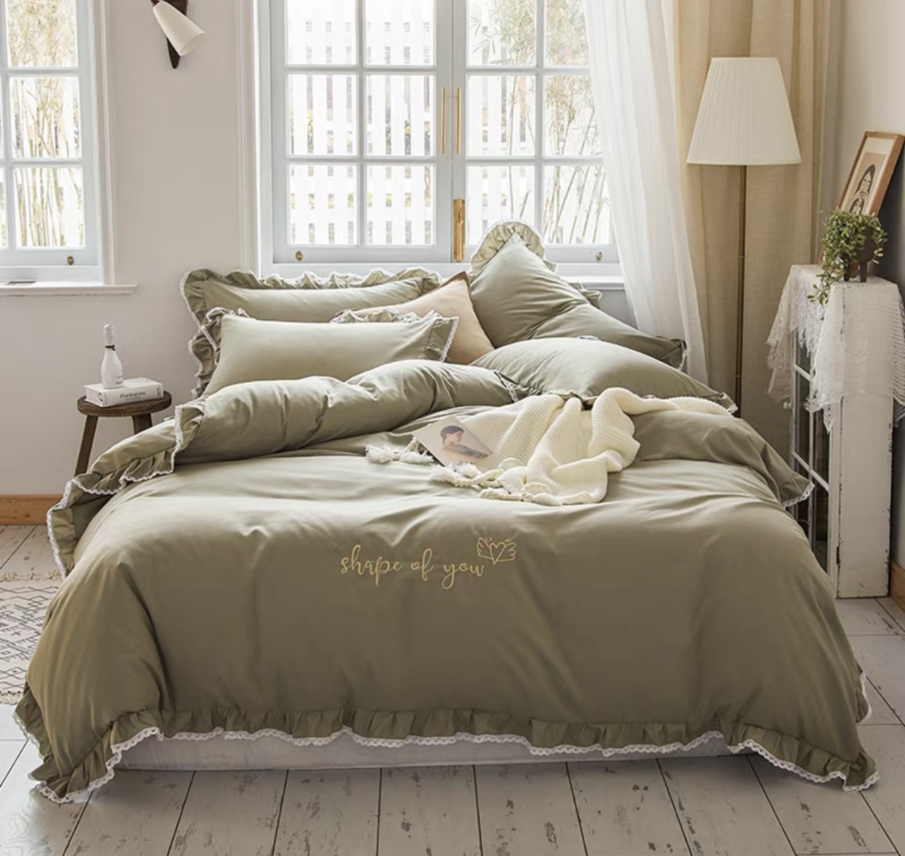 Chăn ga gối cotton đũi thêu cao cấp 4 món nhập khẩu set 4 món y hình
