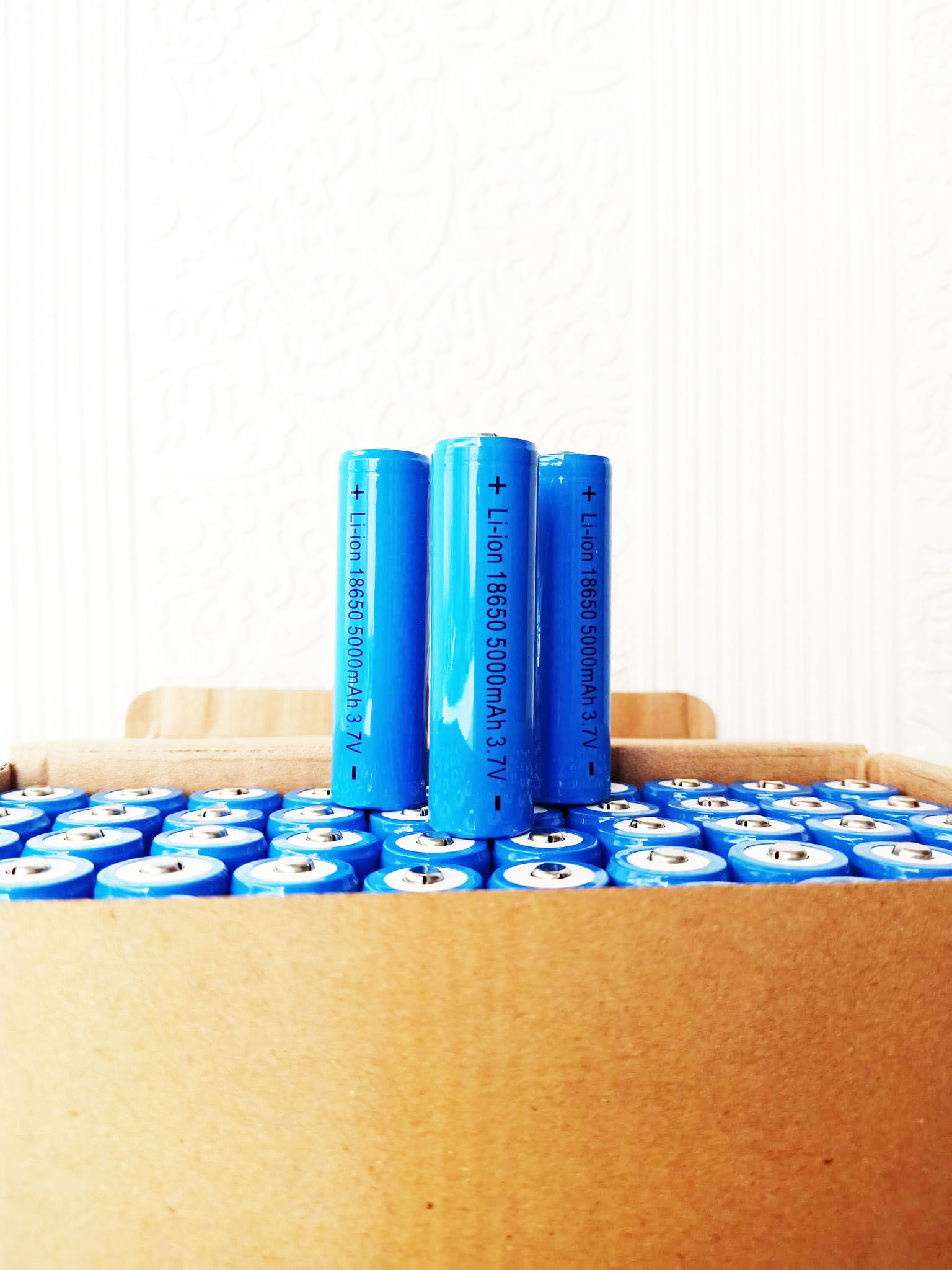 Bộ 2 viên pin 18650, pin sạc 3.7v 18650 5000mah siêu bền dùng cho pin sạc dự phòng, đèn pin, tông đơ, chế tạo pin dự phòng