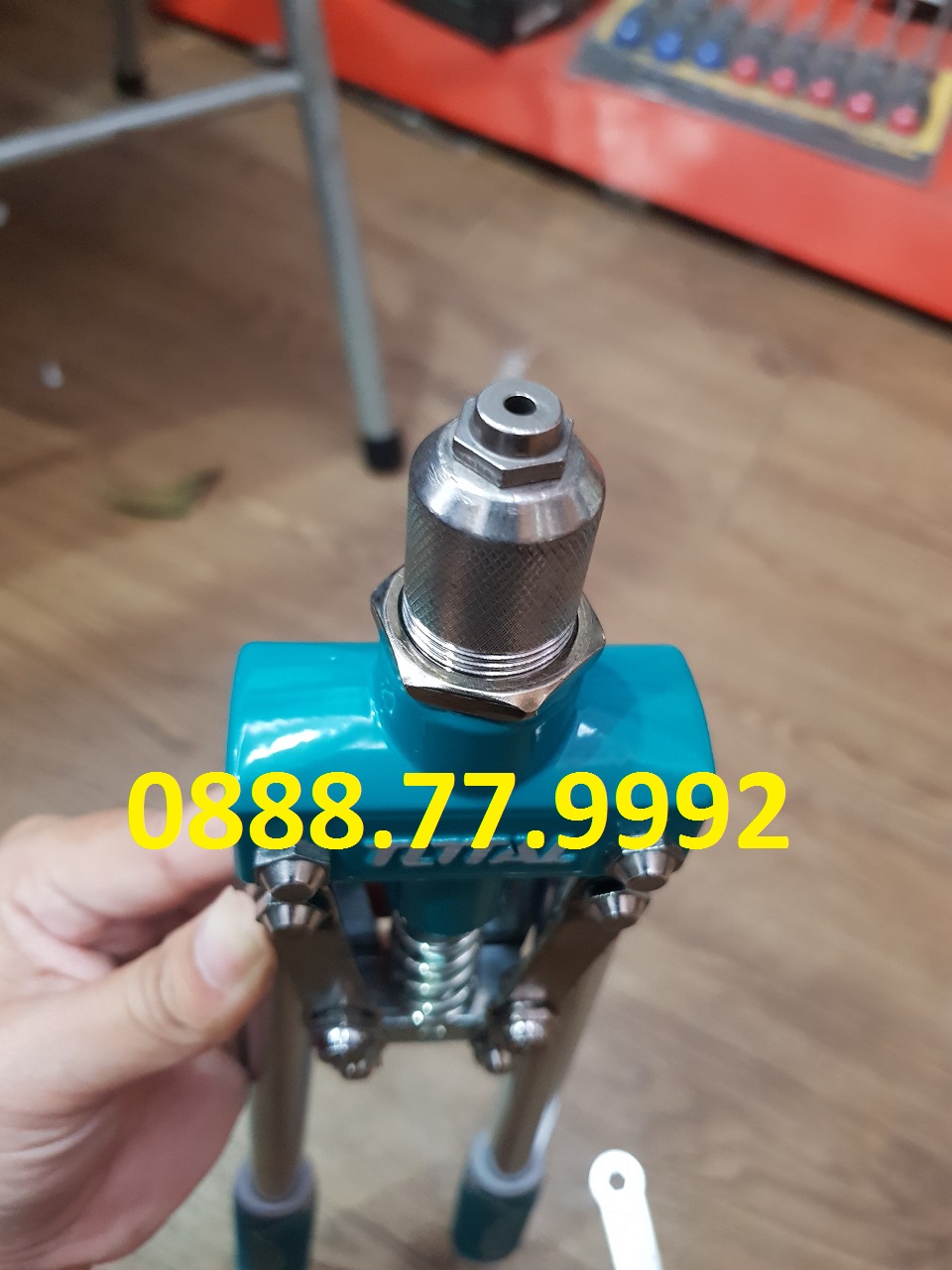 Kềm rút rivet(17inch) Total THT32176