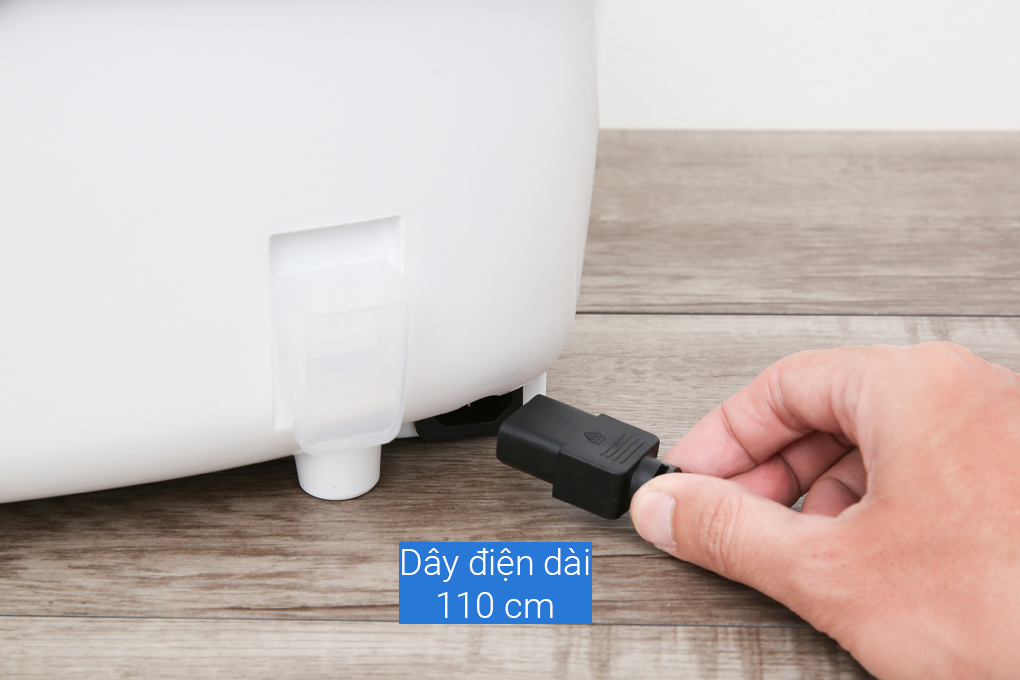 Nồi cơm điện tử Panasonic SR-CP188NRAM 1.8 lít hãng phân phối