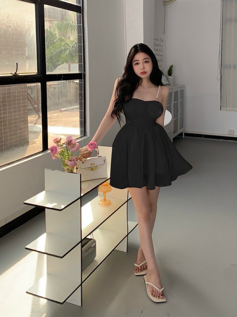 Đầm cúp ngực đen 2 dây, Đầm cúp ngực dự tiệc
