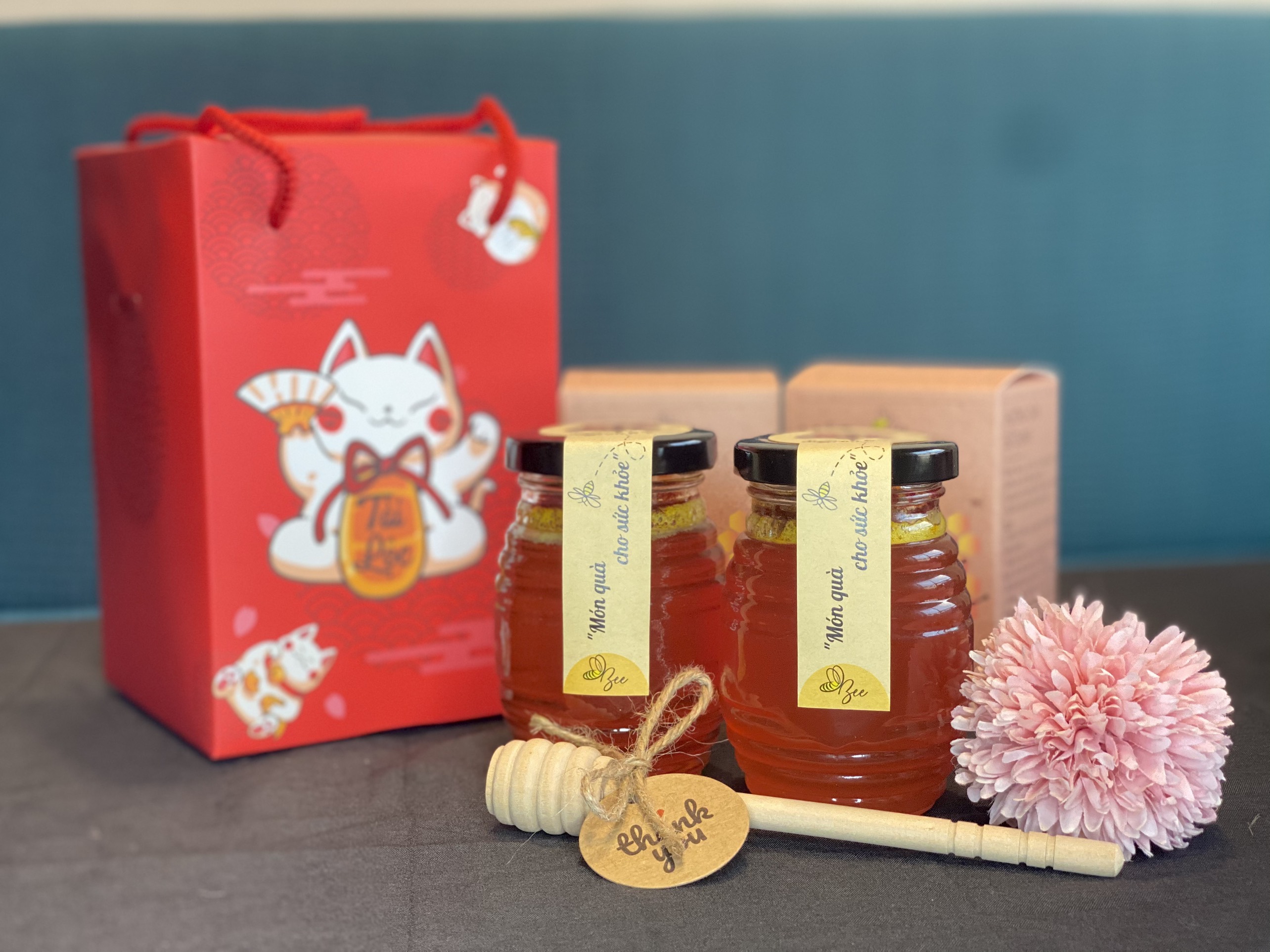 HỘP GIẤY QUÀ TẶNG SỐ 4